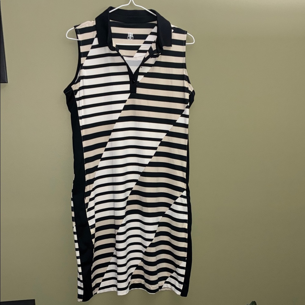 Tail Black and Cream Striped Athletic Midi Dress with Sippers Pockets